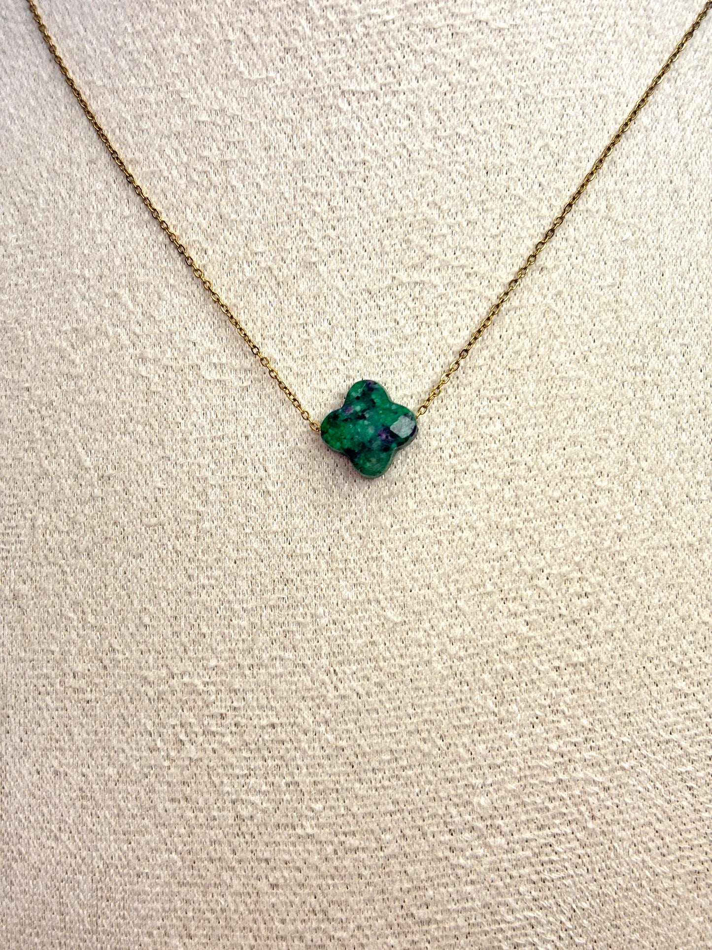 Колие Flower
