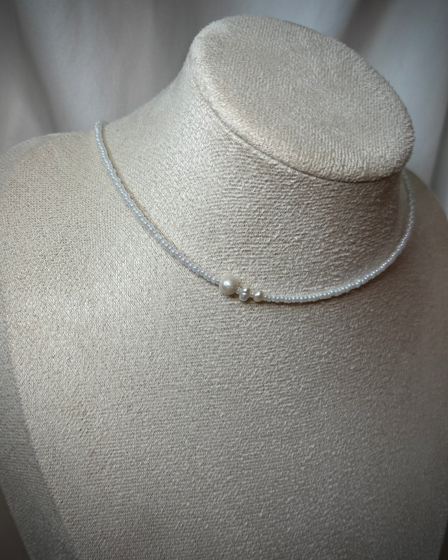 NEW Колие Echoes of Pearls