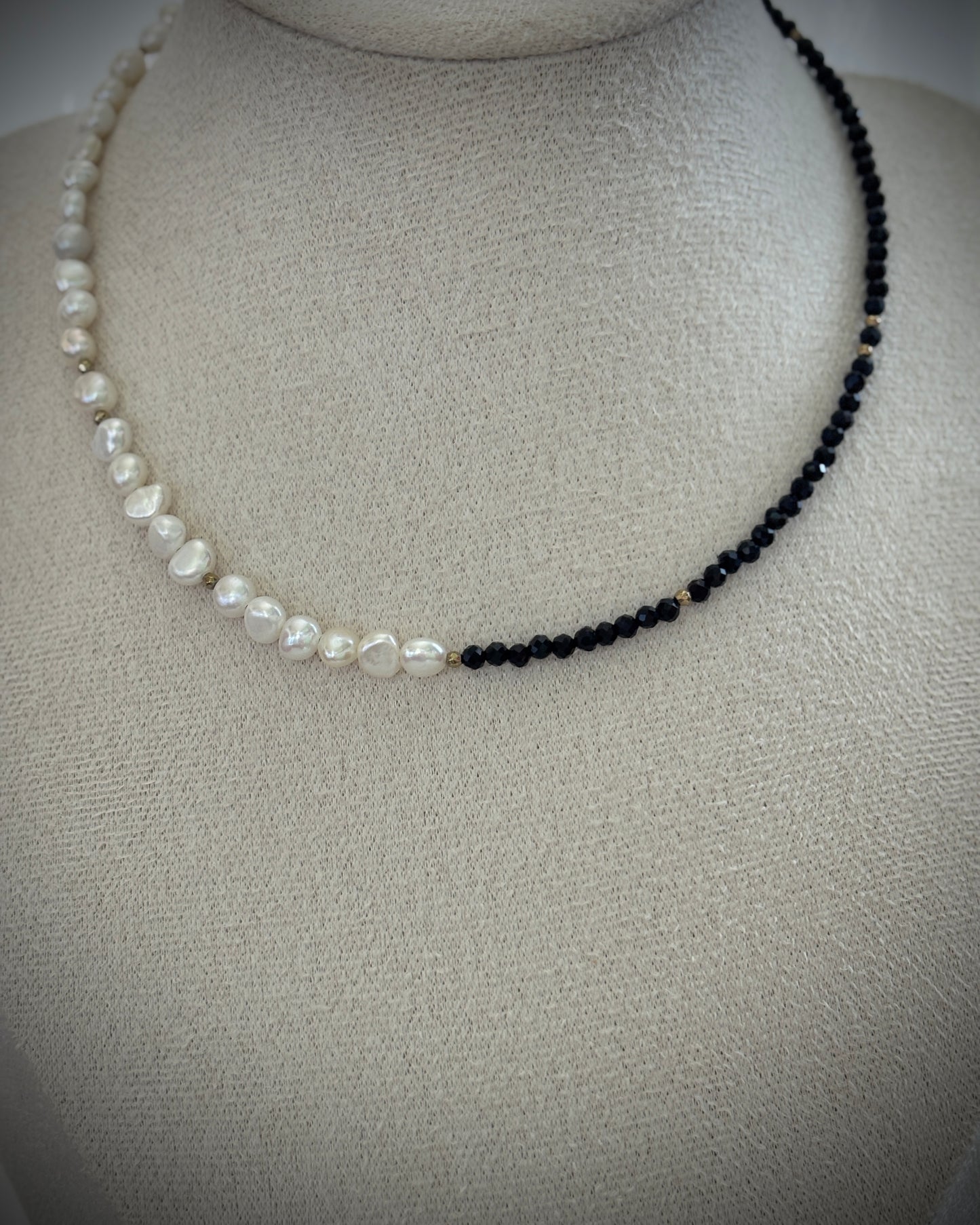 NEW Колие Moonlace