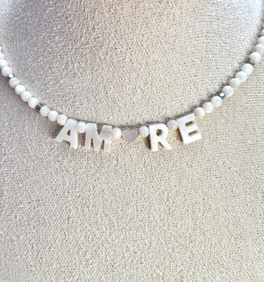 Колие AMORE