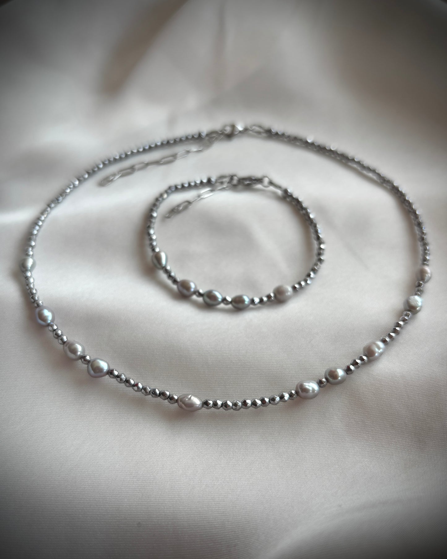 NEW Колие/Гривна Shadow Pearl