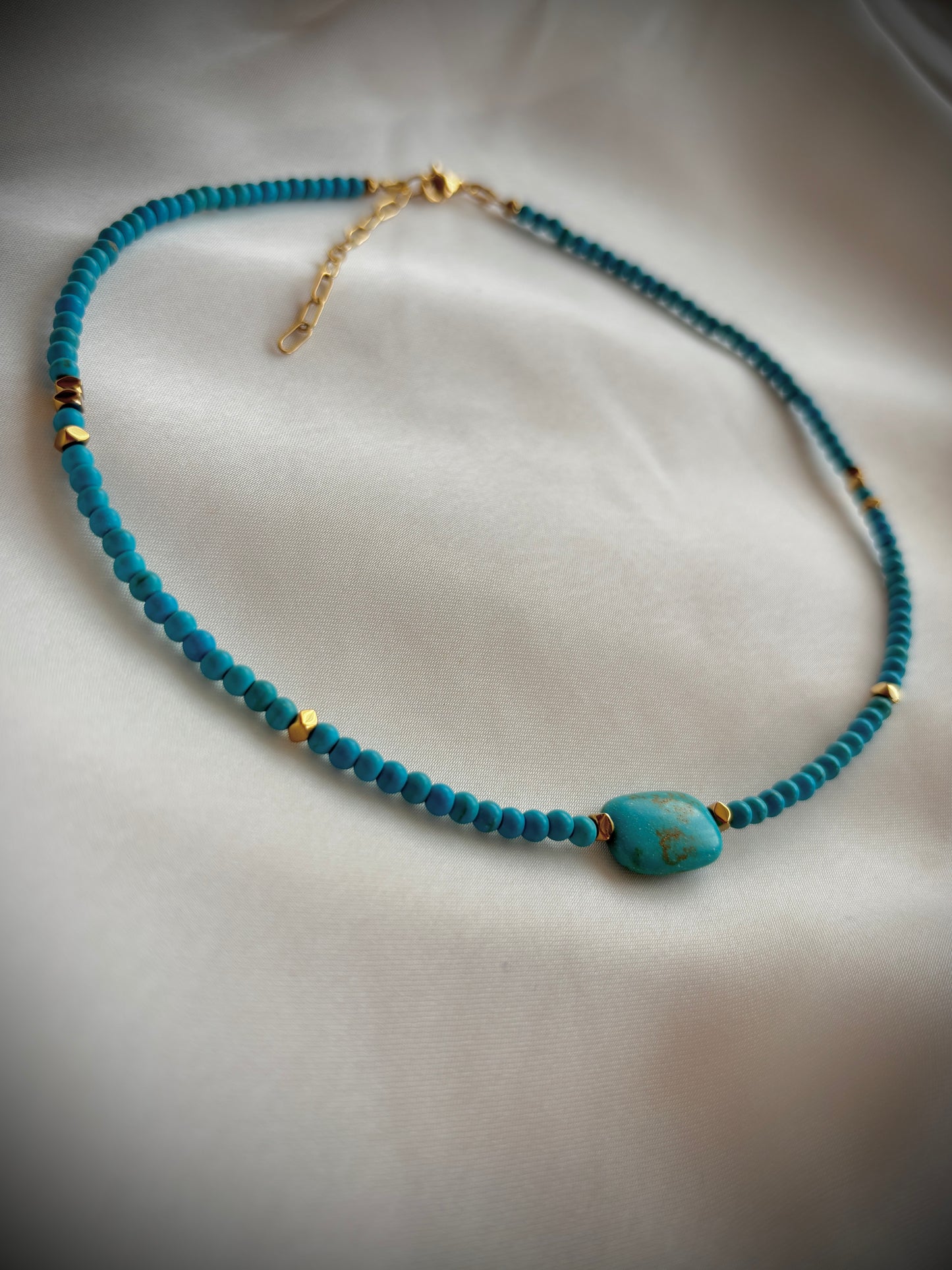 NEW Колие Celeste Jewel