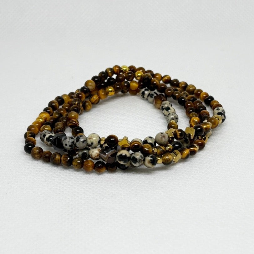 Гривна Brown Tiger Eye